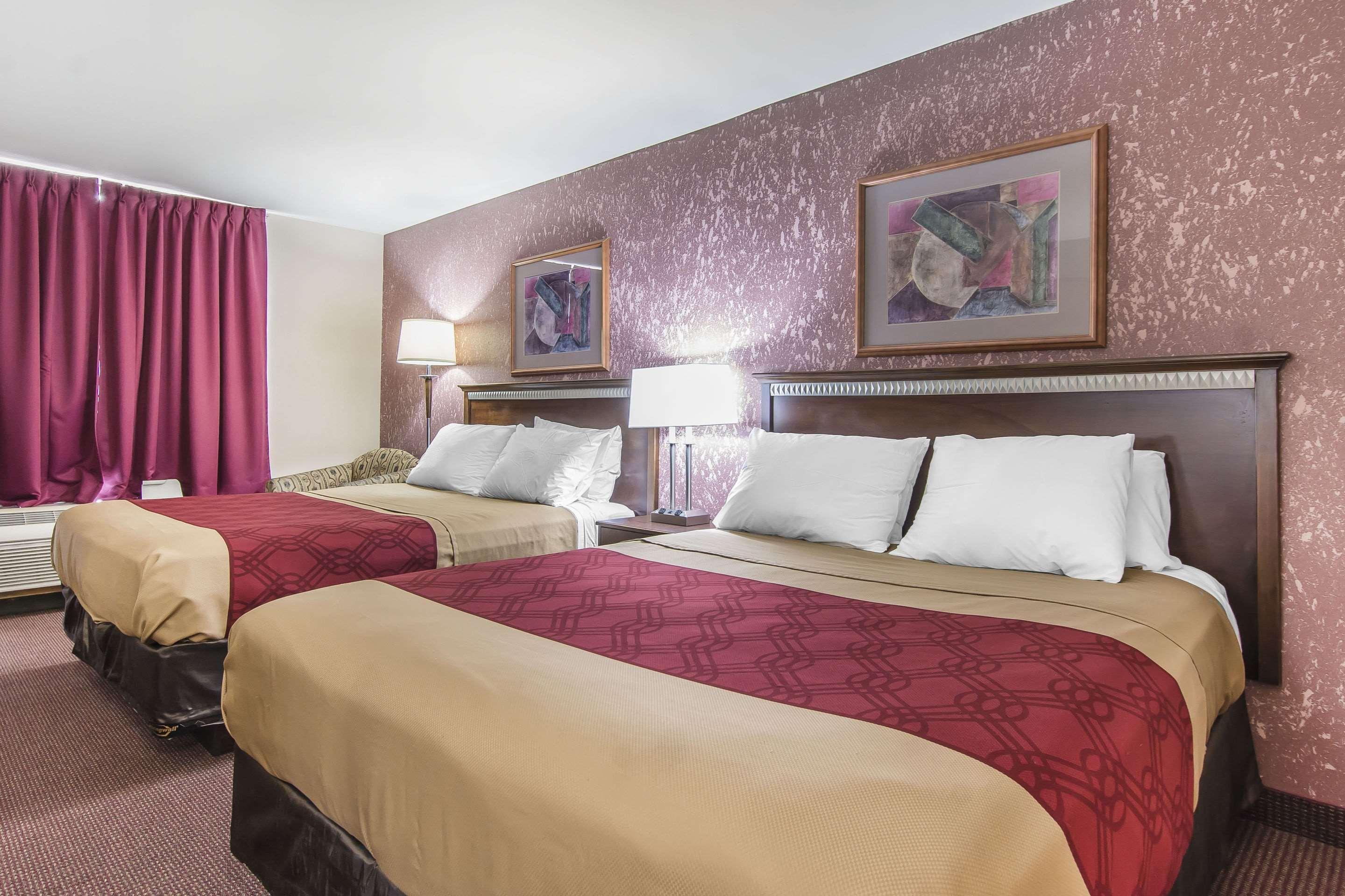 Econo Lodge Orillia Luaran gambar