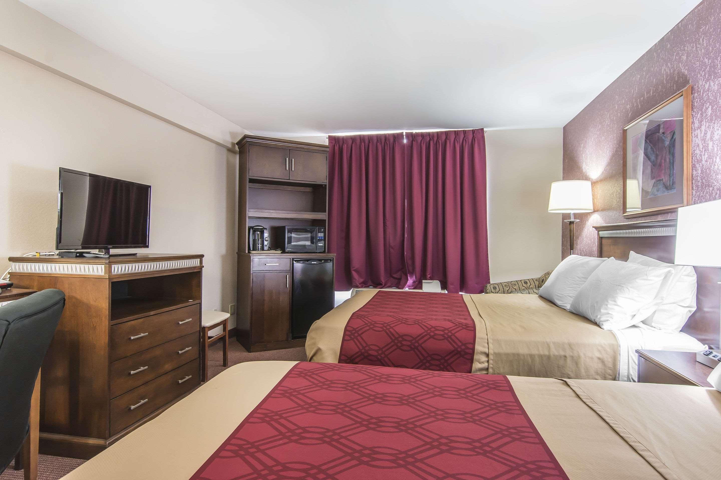 Econo Lodge Orillia Luaran gambar