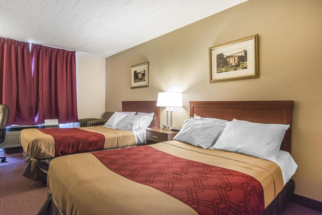 Econo Lodge Orillia Luaran gambar